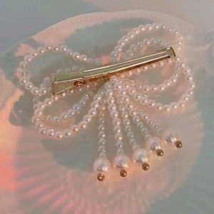 Pearl Bow Hair Clips..