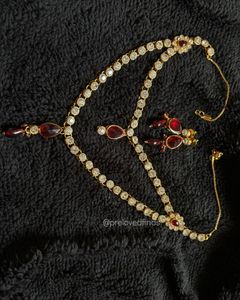 Exquisite Red Stone &amp; Crystal Necklace Set