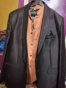 Men's suit