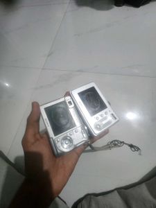 Samsung &amp; Sony Digital Cameras Bundle