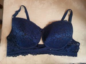 Padded underwired Full Cup Bra in Navy lace