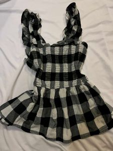 Gingham Ruffle Top y2k cute shoujo