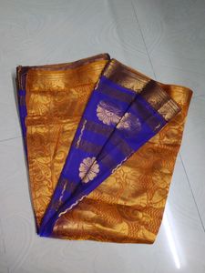 Beautiful Shiny Pattu Saree With Blouse