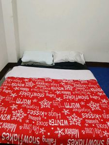 Cozy Winter Snowflake Bedding Set