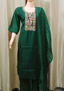 Heavy Embroidery Work Kurti Set