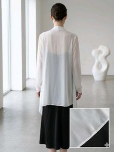 Elegant Black and white Sleeve shrug
