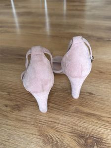 Elegant Heels