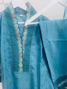 New Pakistani Kurta Set Front Lining Attached