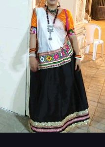 Vintage Embroidered Lehenga Choli Set