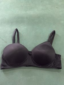 Black Underwire Bra