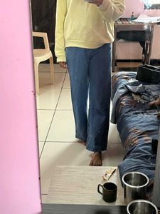 straight fit Denim Jeans