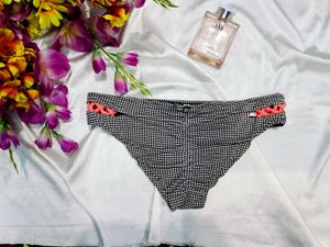 🇳🇿💫🎀Stylish Black &amp; White Bikini Bottom
