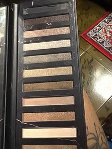 Versatile Eyeshadow Palette