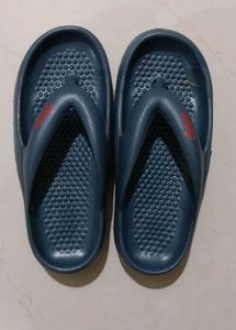 Contourm Recovery Flip Flops - Size 7