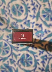 Swiss Beauty Liquid Lipstick