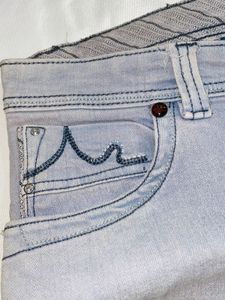 Gray Cropped Denim Jeans