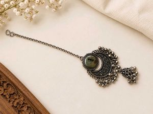 Bohemian Moon Maang Tikka