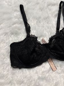 Victoria’s Secret bra
