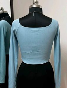 2 beautiful crop tops