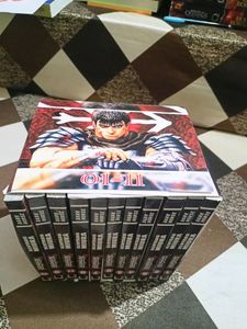 Berserk Manga Set