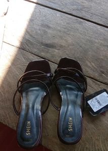 Stylish Square Toe Heeled Sandals