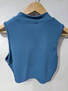 Shein Blue Mock Neck Sleeveless Crop Top Large