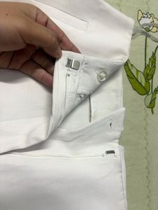 Chic Wide-Leg White Trousers