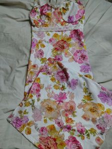 Newme Floral Camisole with Lace Trim