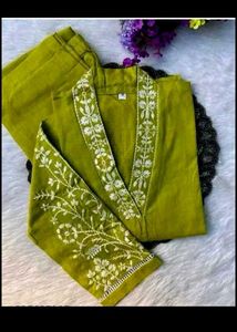green kurti set.