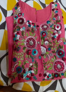 Embroidered Pink Kurta