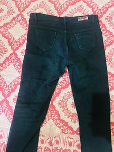 Black Ripped Skinny Jeans