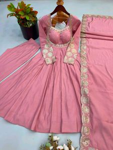 Elegant Pink Kurta Set with Dupatta