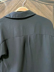 Chic Black COUPS Top