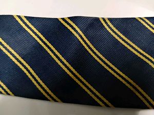 Striped Tie &amp; Black Cap Set