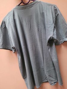 Bundle of 3 Pre-Loved Women's Tops Daily