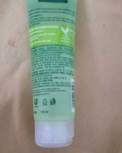 Simple Refreshing Facial Wash 125ml | Gentle Facew