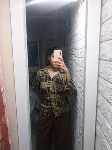Geometric Print Blouse