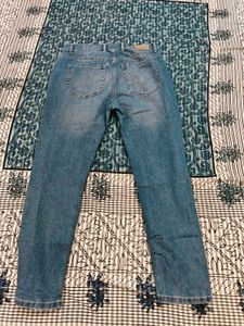 Men's Relaxed Fit Blue Denim Jeans