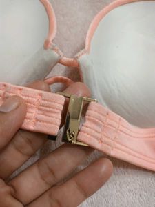 Victoria's secret pushup bombshellbra