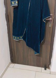 New Unused Premium Crush Velvet Straight Suit