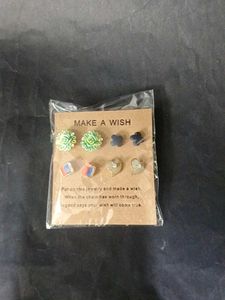Earrings Set