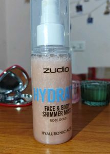 Zudio Hydrate Face & Body Shimmer Mist