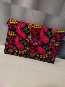 Traditional Purce👛