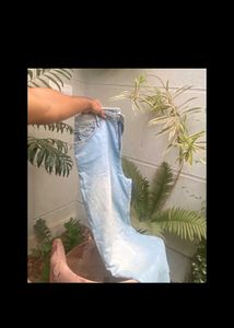 Light Wash Baggy Jeans