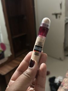 Instant Age Rrwind Eraser Multi Use Concealer