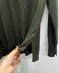 Zara Cozy olive green Long Sleeve Top