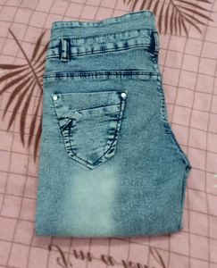 Jeans 👖 For Womens