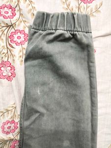 Stylish Grey Cargo Jogger Jeans