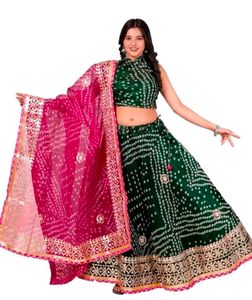 Women Very Beautiful Lehenga Choli