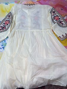 white embroidered cotton co-ord set